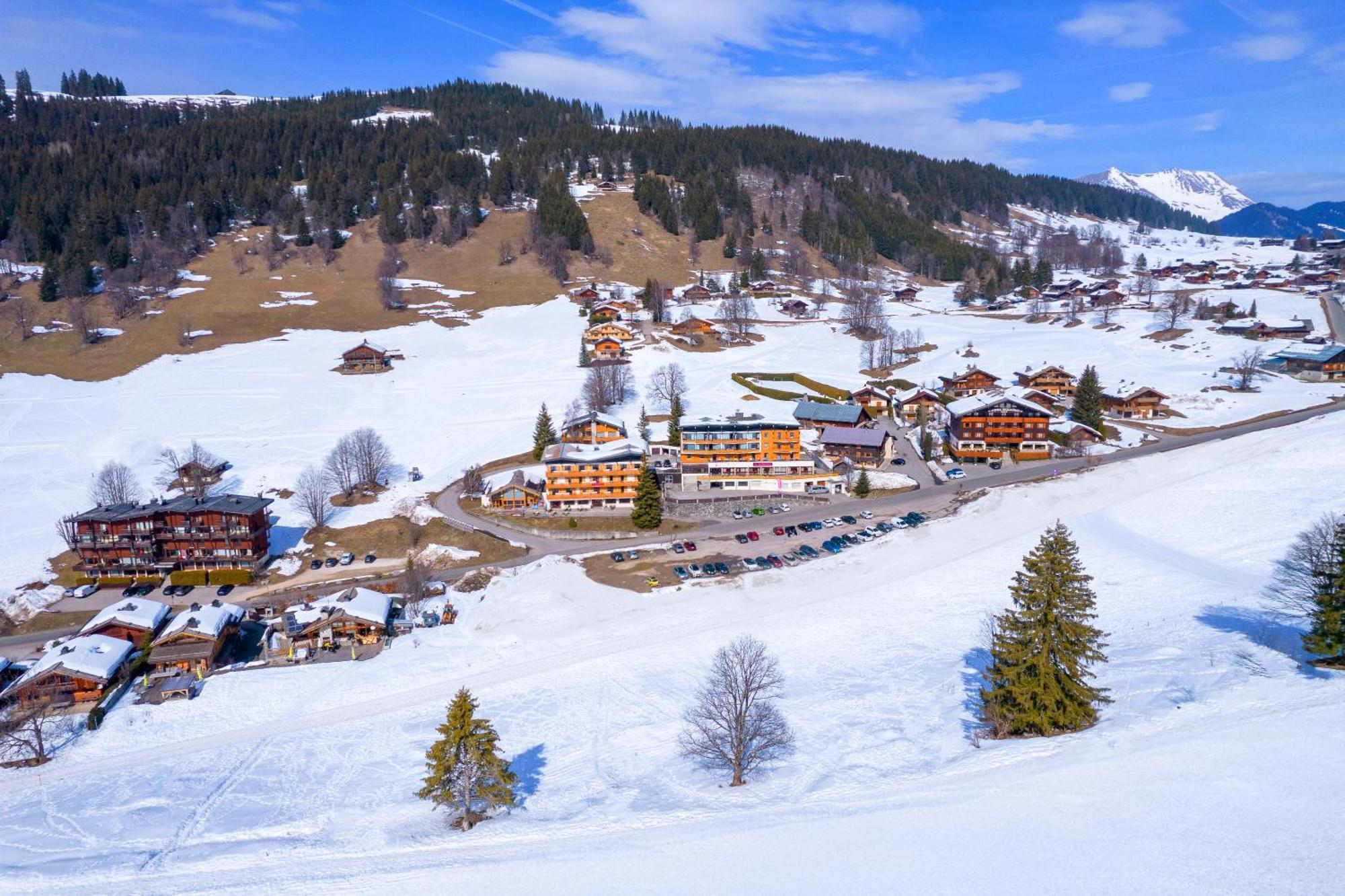 Azureva La Clusaz Les Confins Exterior foto